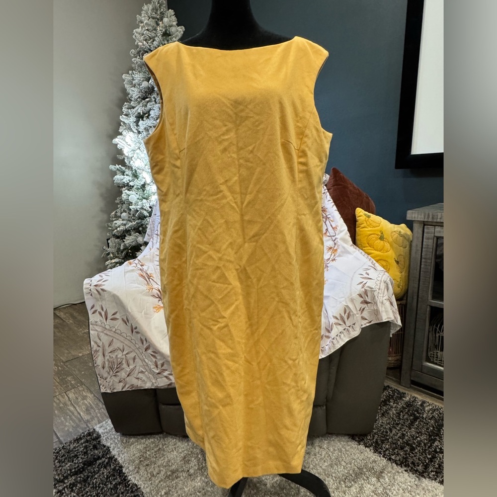 Escada vintage dress suit by Margaretha ley from Germany dress!Particularly new.